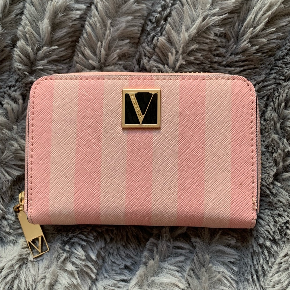 Victoria’s Secret mini card and coin wallet